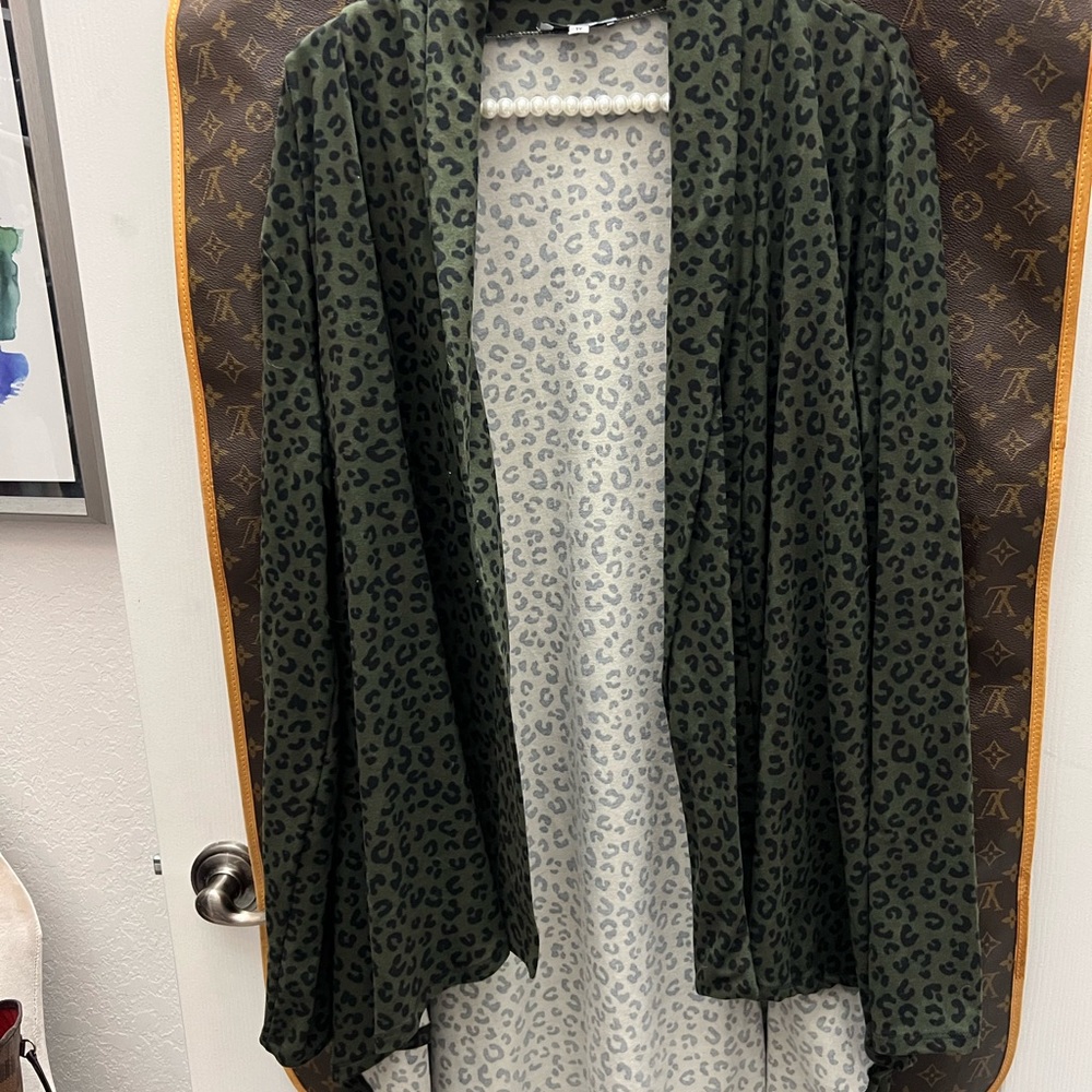 White birch cardigan/jacket
